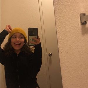 Meet your Posher, Karla